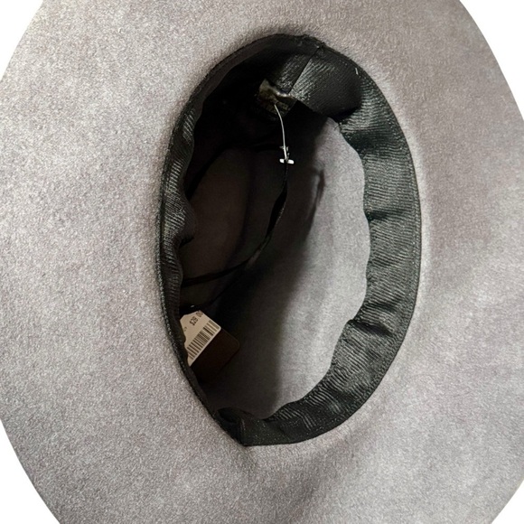 NWT 100% Wool Boho Gray Hat With Leather Band and Metal Western Concho Accent - Picture 3 of 6